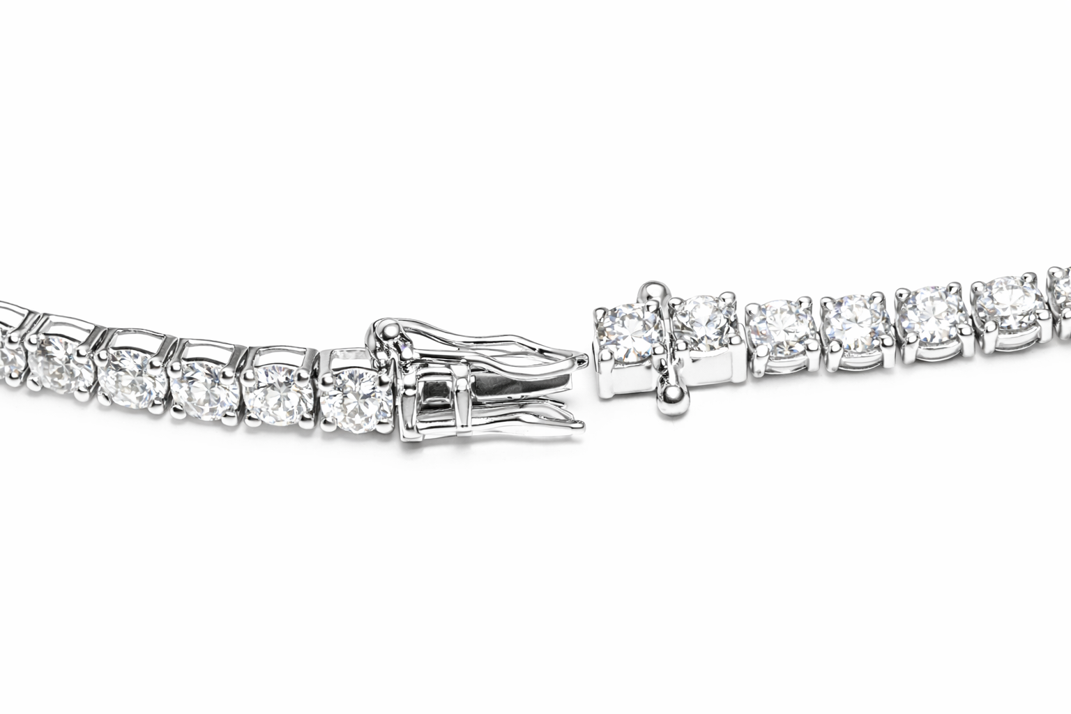 5+ Carats Diamond Tennis Bracelet - Gold - IGI certified