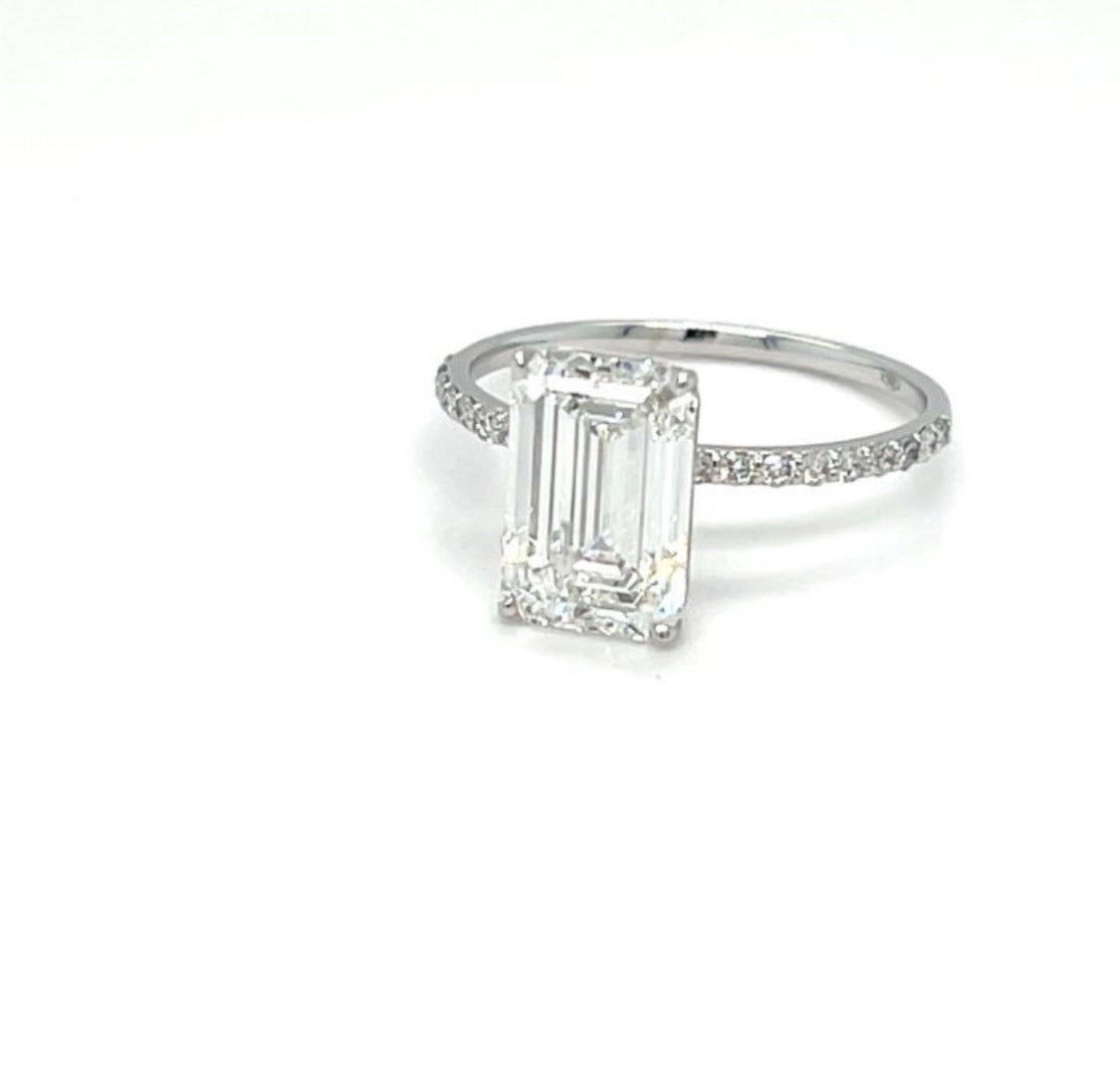 3+ carats Emerald Cut Diamond Engagement Ring - 14K White Gold - IGI Certified