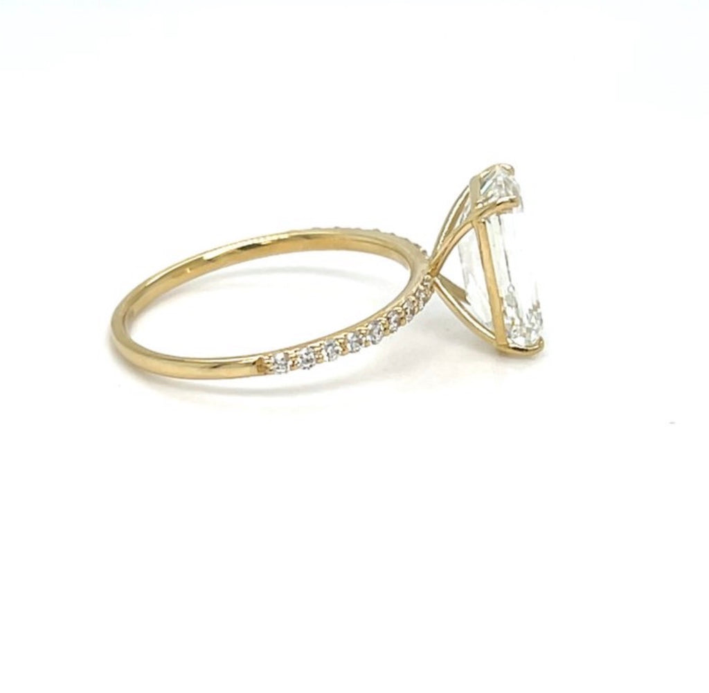 3+ Carat Lab-Grown Diamond Engagement Ring - 14K yellow gold - IGI certified