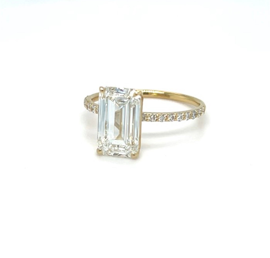 3+ Carat Lab-Grown Diamond Engagement Ring - 14K yellow gold - IGI certified